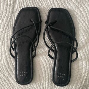 Black Flat Sandals